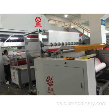 Stroj na výrobu foukaných PP tavením